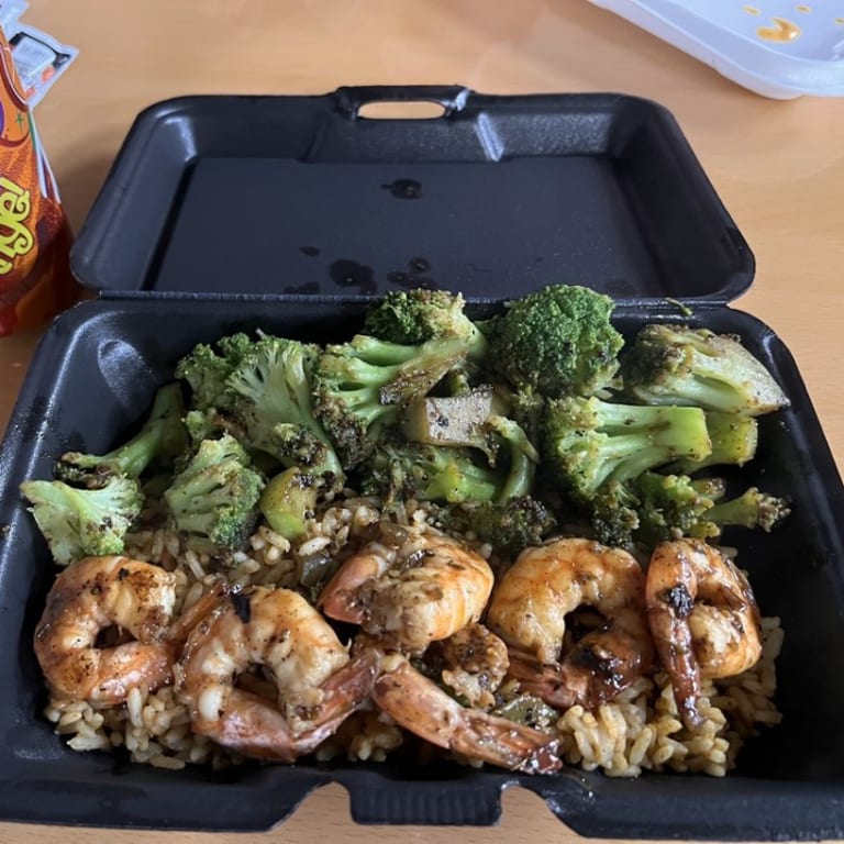 Delicious Shrimp Dishes at Our Restaurant